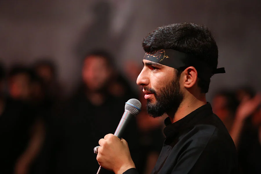 دانلود مداحی مسعود پیرایش “داره می رسه دوباره باز بوی غم” - وب‌گردی