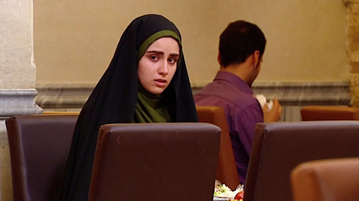 نگاه روز تغییر چهره هانیه غلامی بازیگر لیلا در همه چیز آنجاست - وب‌گردی