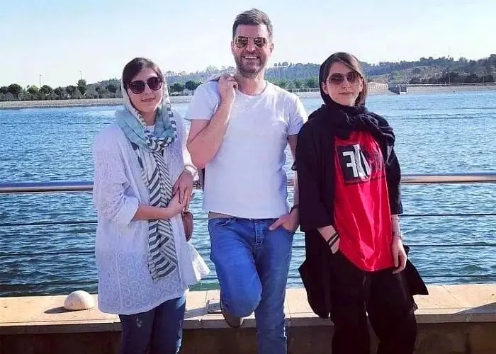 باربد بابایی و دخترانش