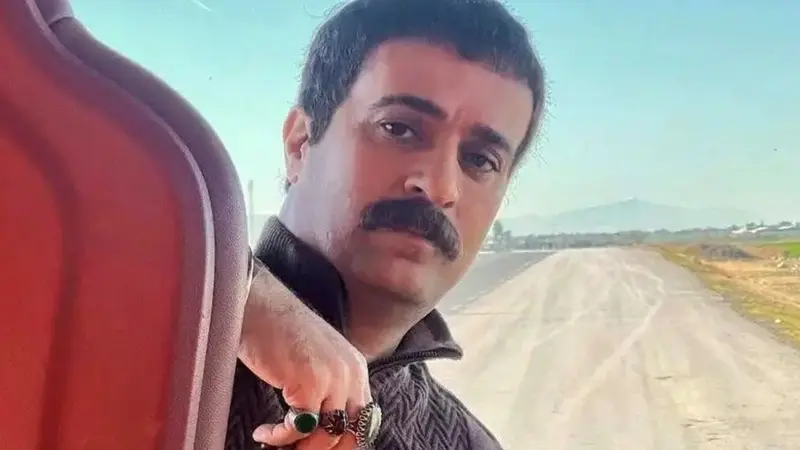 عکس| سفر زمان؛ «احمد مهرانفر و رضا عطاران» در پشت‌صحنه «انفرادی»؛ سال 98