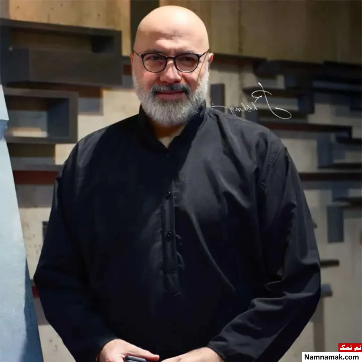بیوگرافی بازیگران سریال یادآوری فرهاد قائمیان بازیگر نقش سرگرد مکی در سریال یادآوری