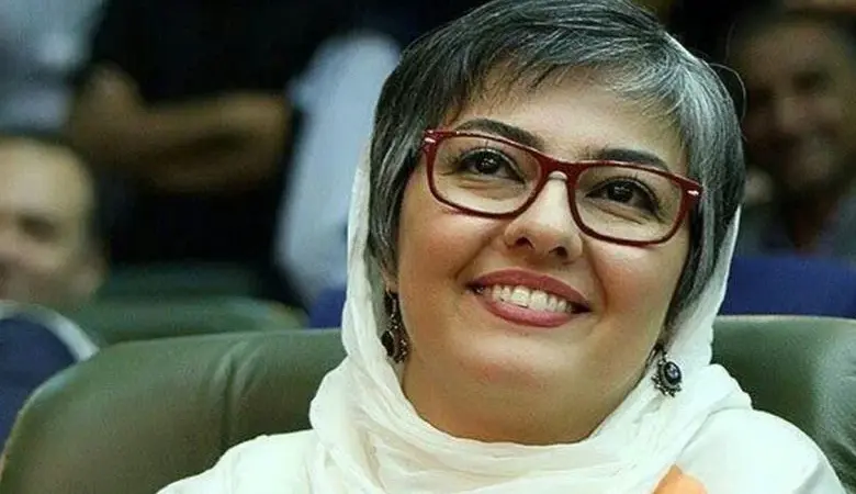 سفر در زمان؛ آناهیتا همتی با لباس عروس در کنار مرحوم محمدعلی کشاورز