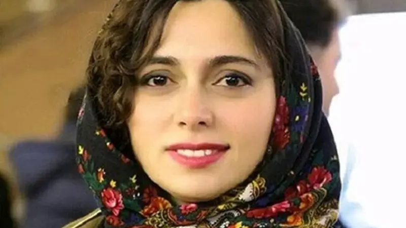 سفر در زمان؛ عکس صمیمی «پگاه آهنگرانی و ترانه علیدوستی» در پشت صحنه یک فیلم؛ سال 93