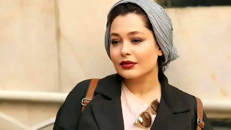 دکوراسیون پاسیوی آپارتمان مجردی سانیا سالاری ارغوان سریال دلدادگان/ از سنتی کردن فضا با آجرهای قدیمی تا طاقچه‌هایی کوچک برای قرار دادن لوازم نقاشی