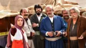 سیروس سپهری بازیگر سریال نون خ در کنار دختر زیبایش