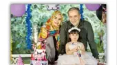 عکس های جشن تولد مجلل دختر زیبای عباس عراقچی وزیر امور خارجه  / از کیک با دیزاین هالیوودی تا  همسر دوم فوق جوانش