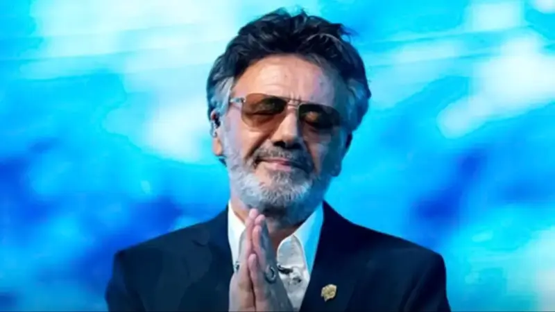 دانلود ریمیکس احساسی «حرف جدایی و نزن با من» با صدای معین