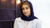 فیلم گریه خانم بازیگر سریال بی عاطفه حین مصاحبه / مه لقا مینوش زاده : در خیابان مردم میگویند ما را نکشی بذاری  توی فریزر، ما از تو می‌ترسیم / گفتم : من مردای خیانتکار رو میکشم نترس دخترجان !