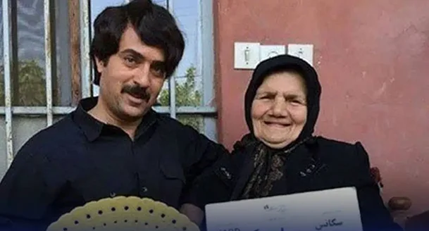 مادر ارسطو پایتخت 4 در کنار پسر واقعی اش - وب‌گردی