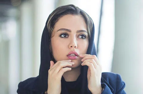 بیوگرافی شادی مختاری بازیگر سریال بیست و یک + اولین مصاحبه و عکس‌های خصوصی