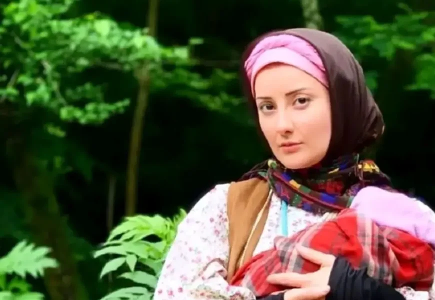 سفر در زمان؛ «فرانک، زن جاوید» سریال سوجان در 31 سالگی؛ سال 1403 - وب‌گردی