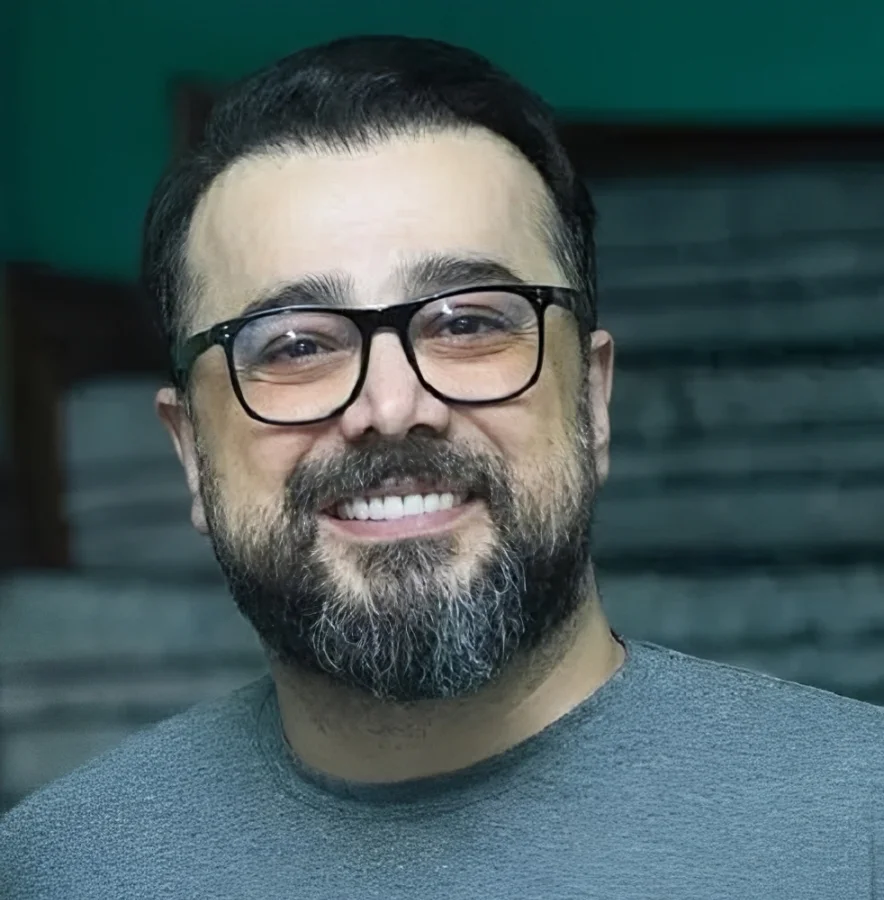 بیوگرافی سپند امیر‌سلیمانی و علت جدایی از همسر اولش فرزندش - وب‌گردی
