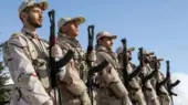 سفر در زمان؛ سلفی سربازان در میدان نقش جهان اصفهان