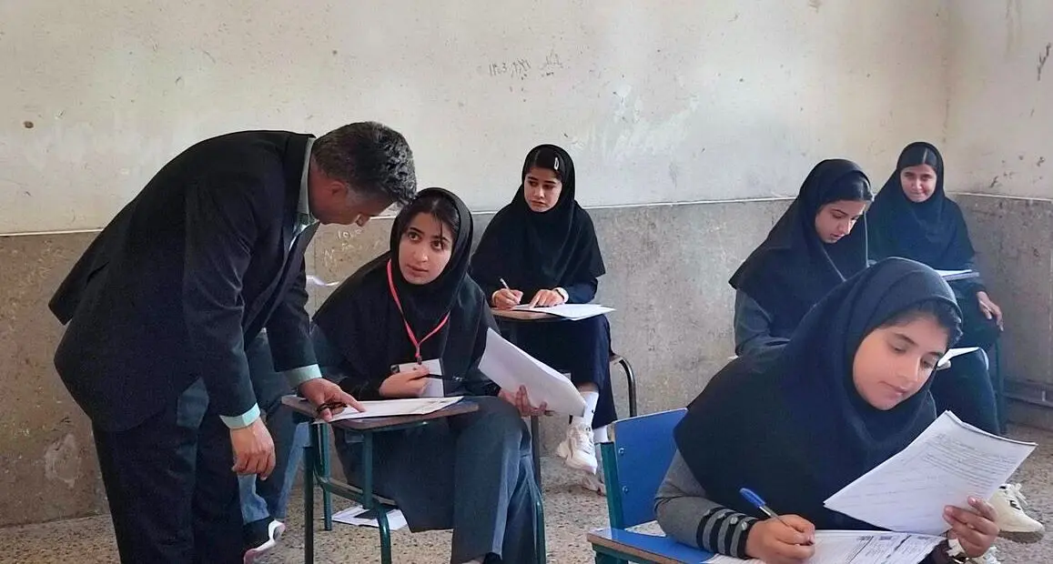 دانش آموزان: امتحانات را به بعد از اربعین موکول کنید/ همزمان با روز عاشورا، مطالبه دانش‌آموزان برای تعویق امتحانات نه...
