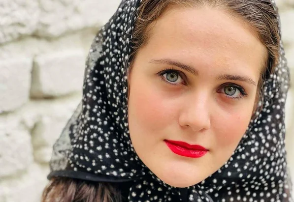 بیوگرافی نگار بابایی بازیگر زن سریال متولد آوریل - وب‌گردی