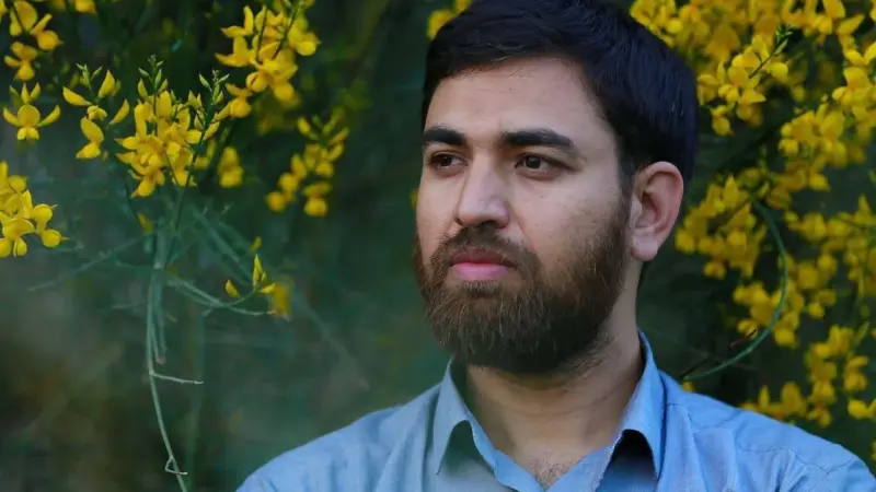 بیوگرافی سرباز روح الله رضوی؛ مجری کشمیری به وقت ایران