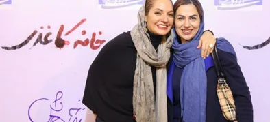 حضور درخشان تینا پاکروان، ریحانه طباطبایی و مهناز افشار در اکران خصوصی فیلم «خانه کاغذی»