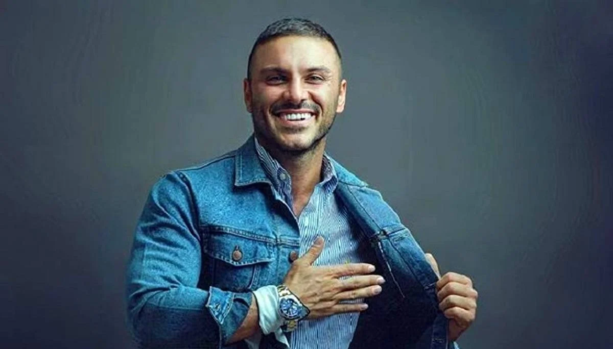 دانلود آهنگ همسر من، تاج سر من، باشه الهی همیشه سایت بالا سر من