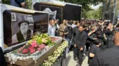 استایل متفاوت بازیگران در مراسم وداع با اکبر عبدی؛ تصویری که همه را متحیر کرد!
