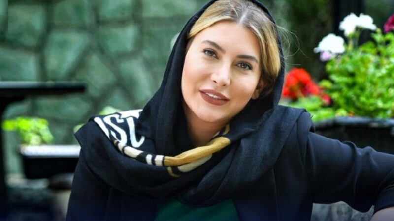 عکس| سفر در زمان؛ «فریبا نادری» در جواهرفروشی «شاهرخ استخری»؛ دهۀ 90