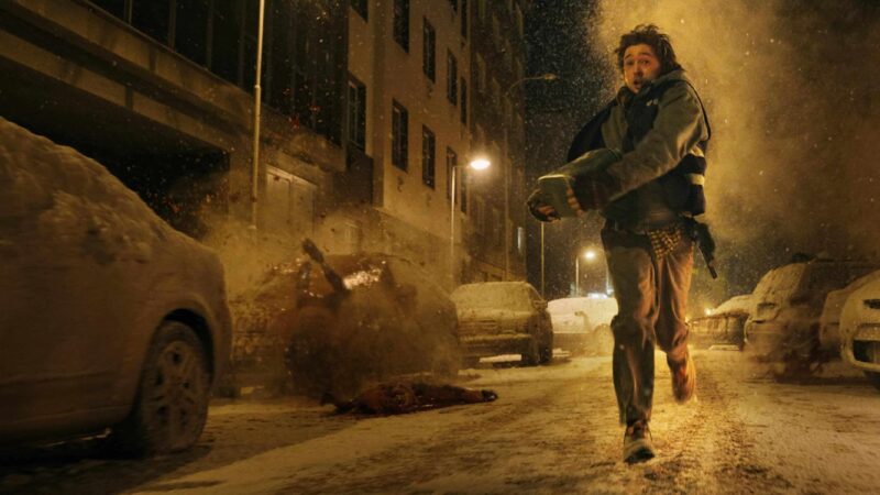 کارگردان Resident Evil از حادثه‌ای هولناک پرده برداشت که جان بازیگر اصلی را تهدید کرد!