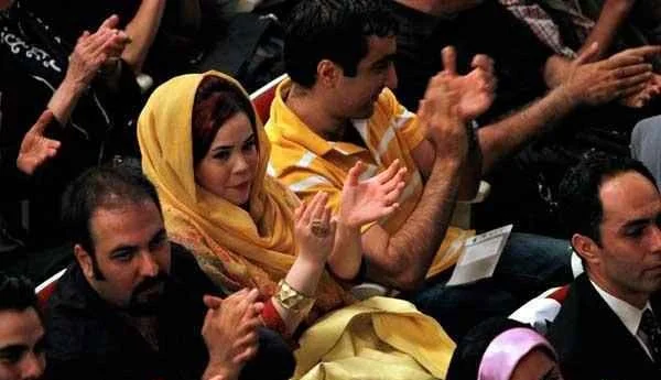 ملیکا شریفینیا