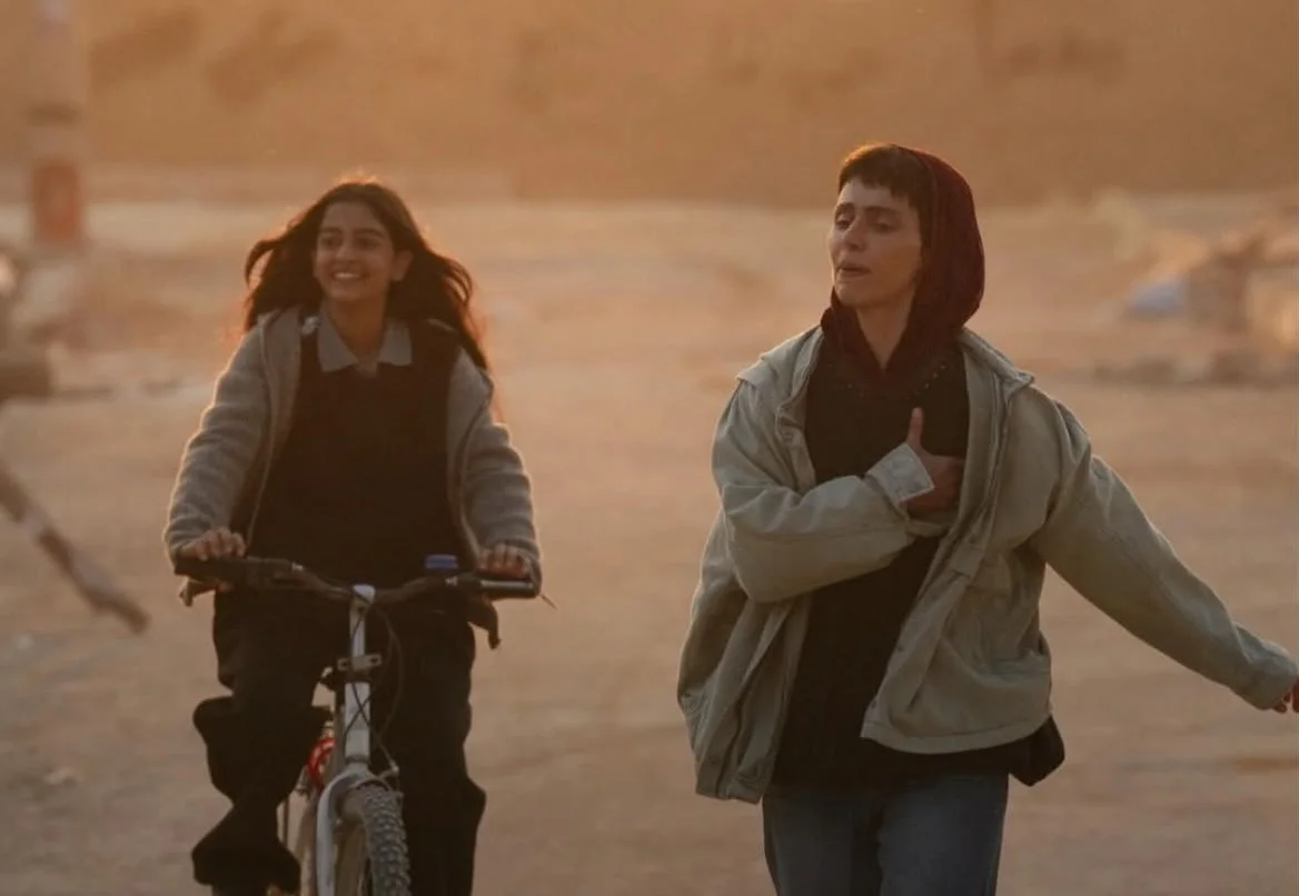 فیلم مراقب